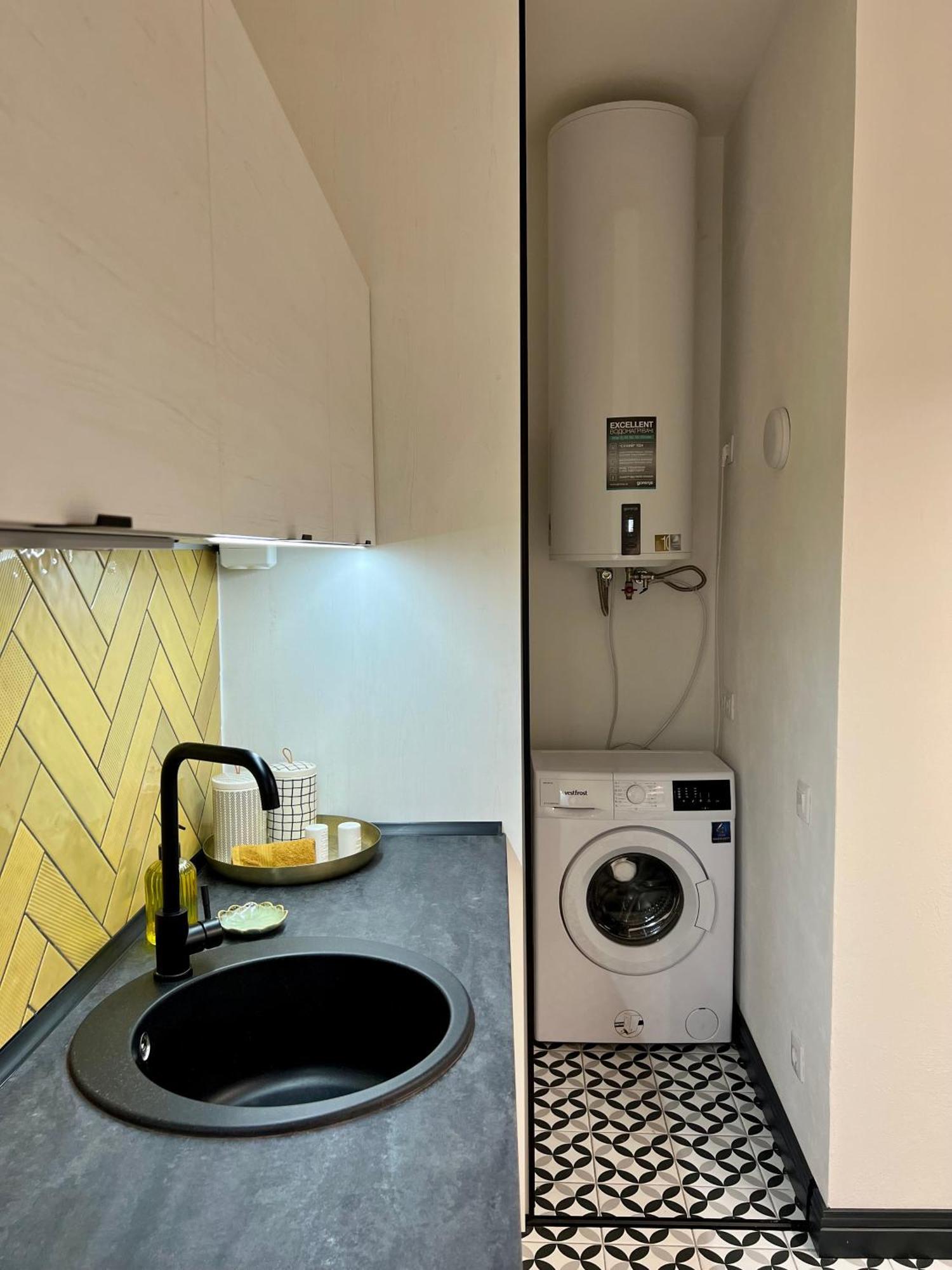 Art Apartment Glebova Lviv Dış mekan fotoğraf
